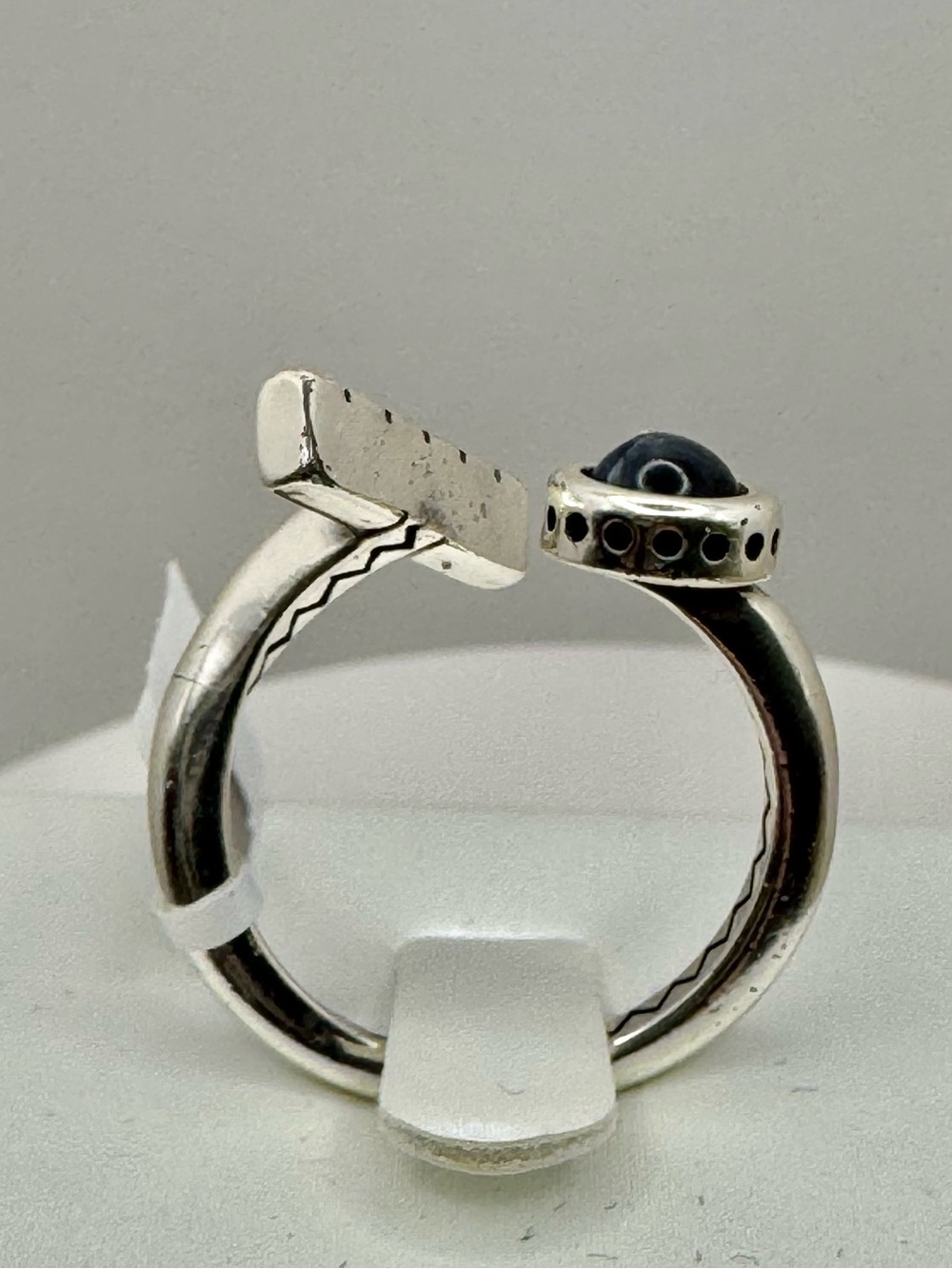 Brighton Sterling Silver Open Ring with Black Stone and Textured Bar - Picture 3 of 4